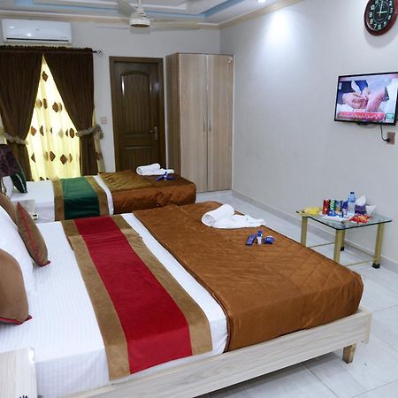 Hotel Deluxe لاهور المظهر الخارجي الصورة
