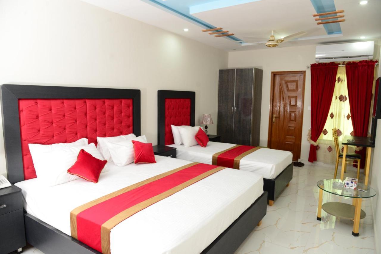Hotel Deluxe لاهور المظهر الخارجي الصورة