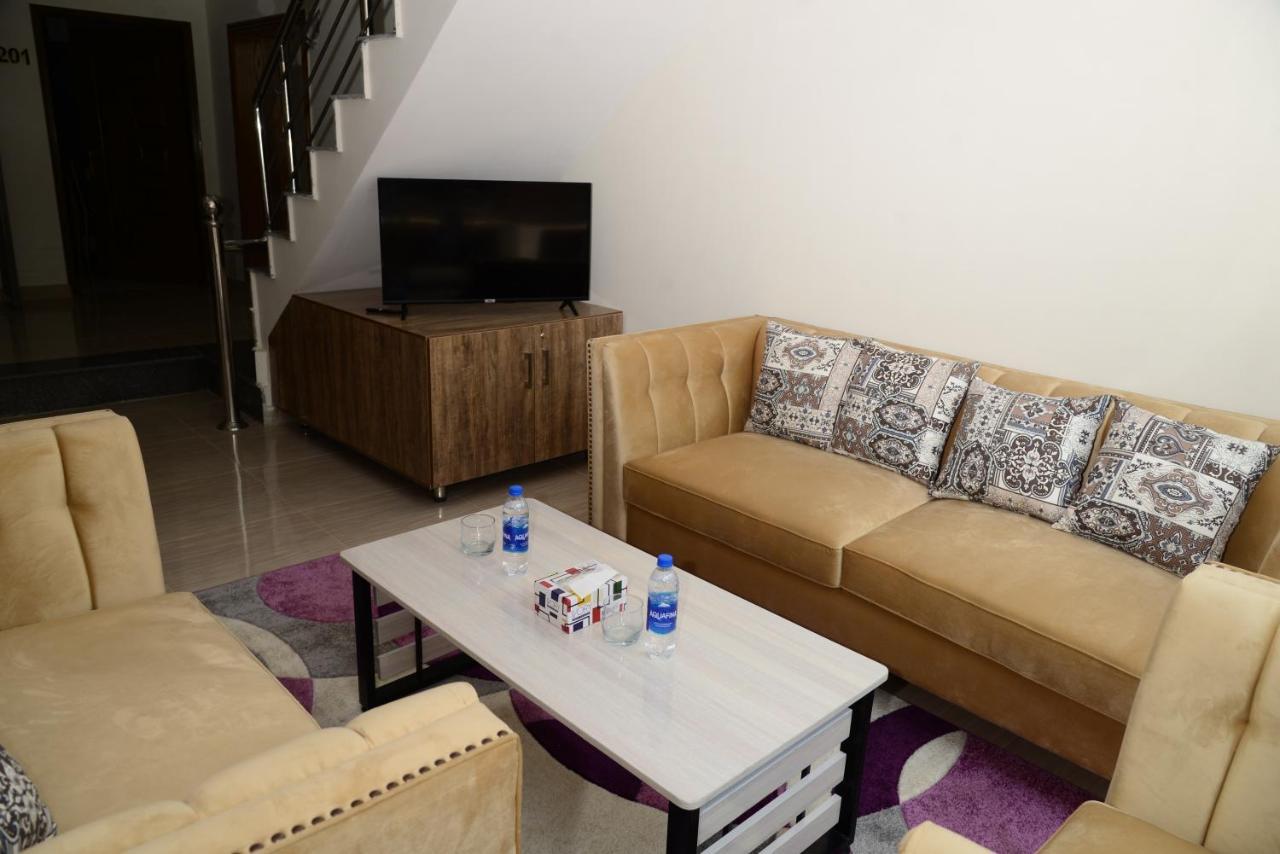 Hotel Deluxe لاهور المظهر الخارجي الصورة