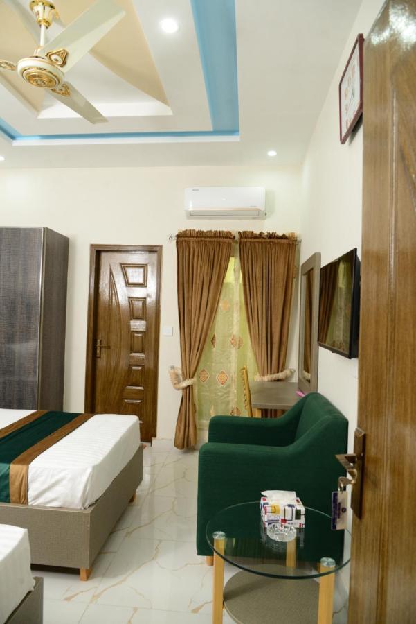 Hotel Deluxe لاهور المظهر الخارجي الصورة