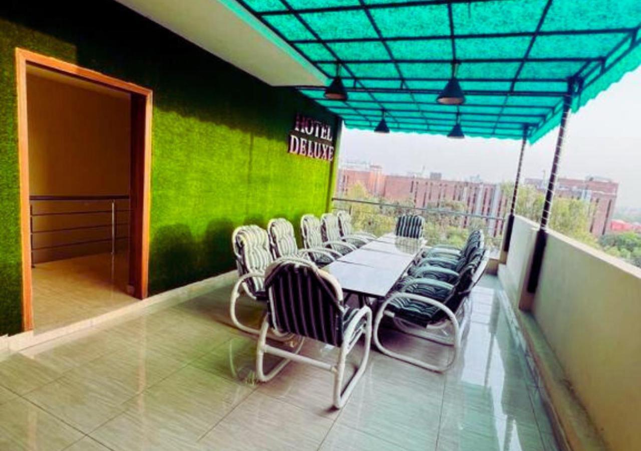 Hotel Deluxe لاهور المظهر الخارجي الصورة